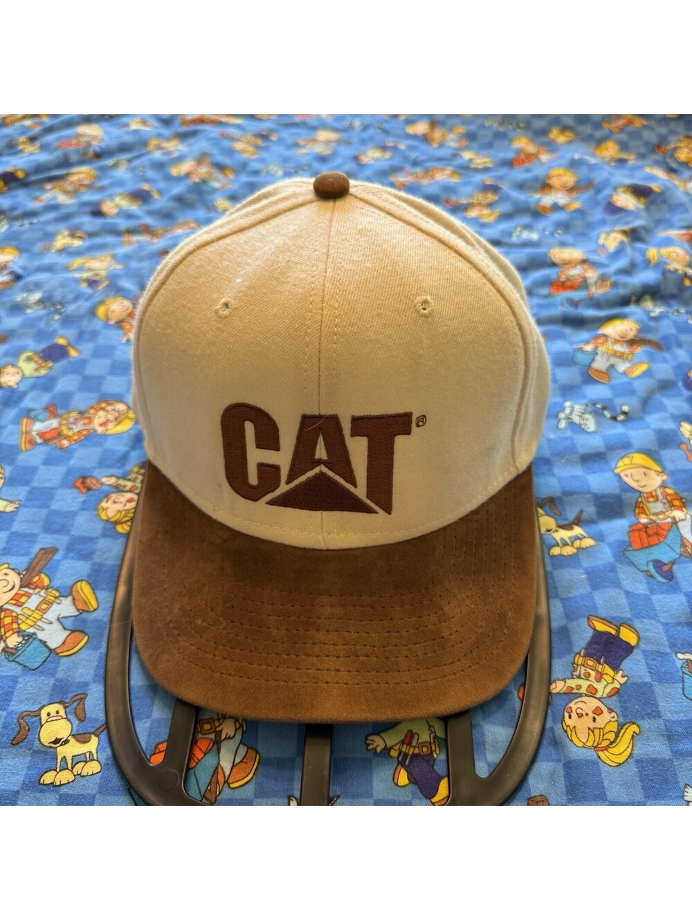 Vintage 90s Official Caterpillar Construction Tan Suede  Snapback CAT Hat OSFM